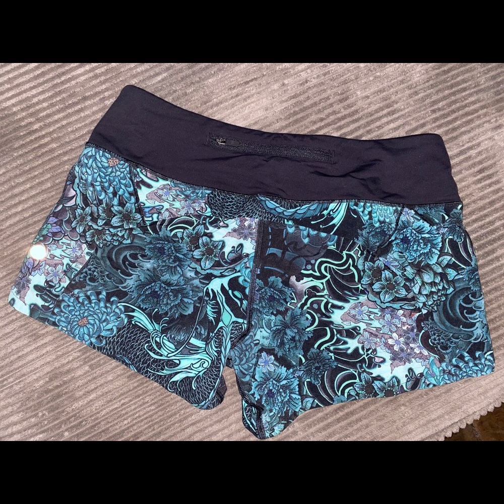 Lululemon Shorts NWOT